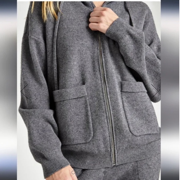 Splendid Zip-Up Hoodie Sweater in Grey - Picture 4 of 6